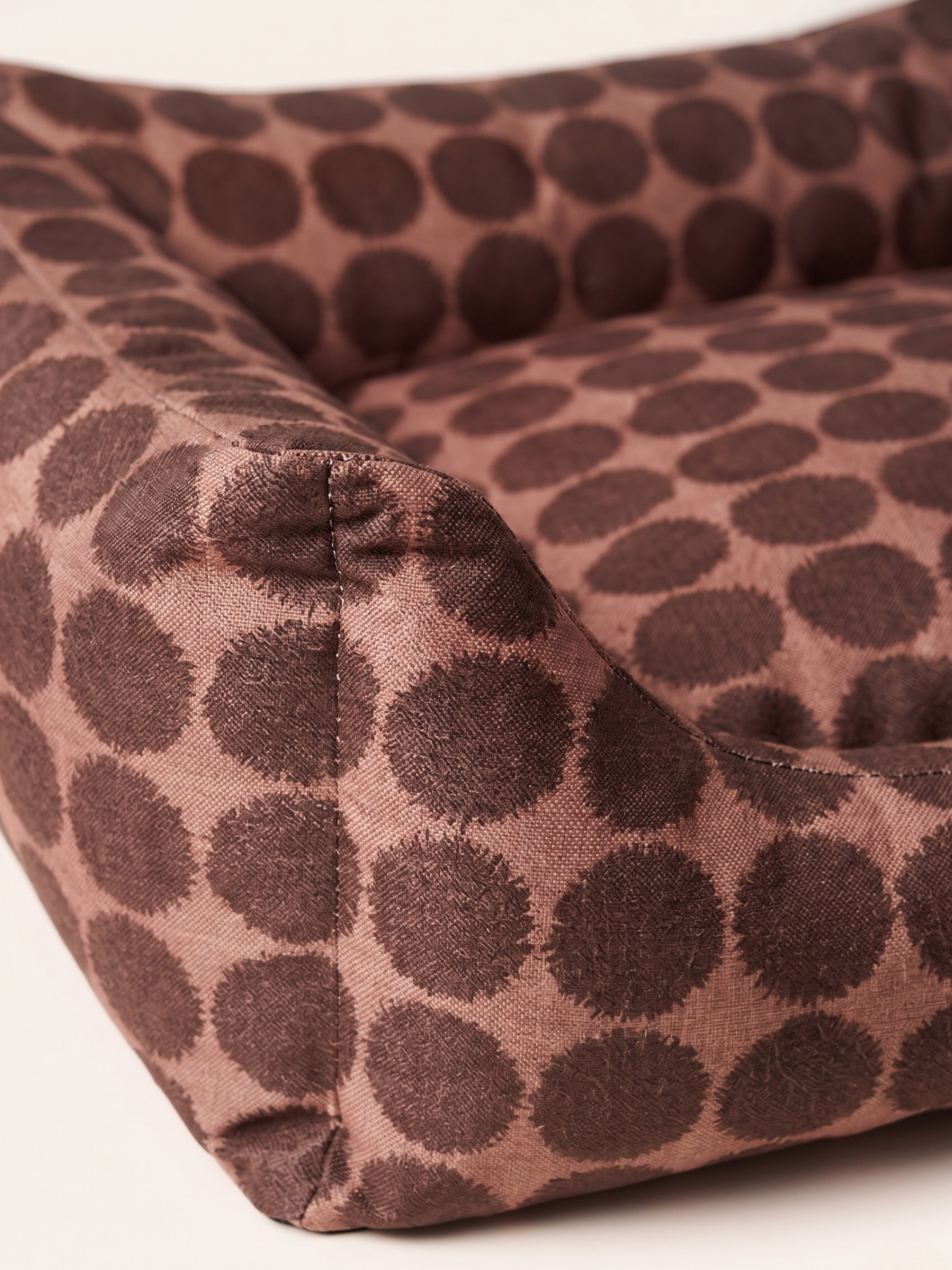 Terra Dot Sofa Köpek Yatağı